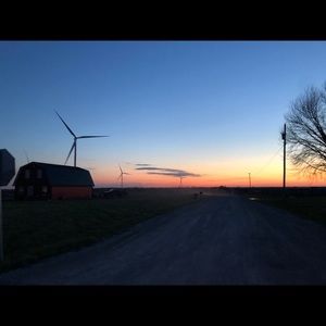 Meet your Posher, Sharon